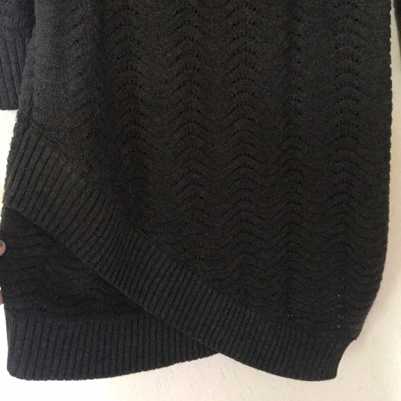 Dress - Picture 2 of 5